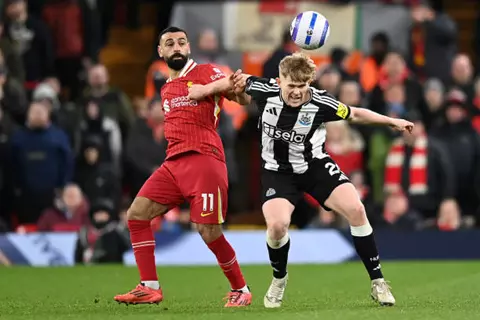 نهائي كأس كاراباو.. موعد والقناة الناقلة لمباراة نيوكاسل وليفربول